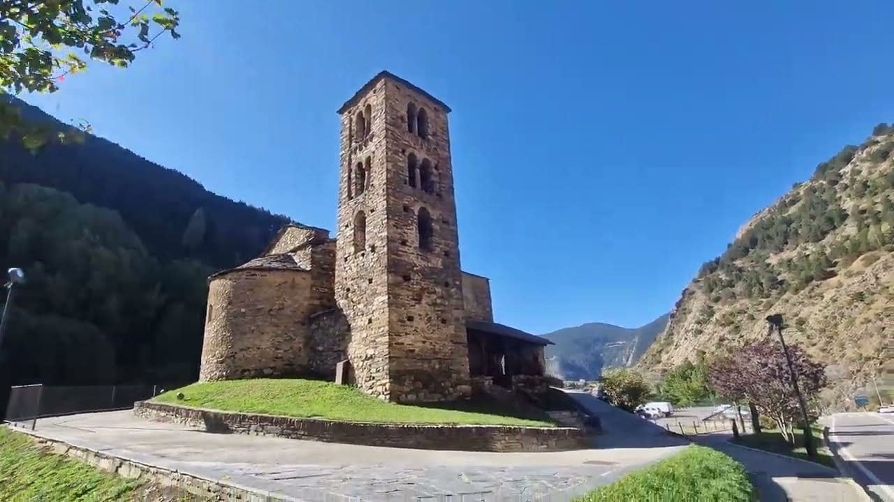 La Fiesta de Sant Joan en la parroquia de Canillo: Hogueras y Tradición