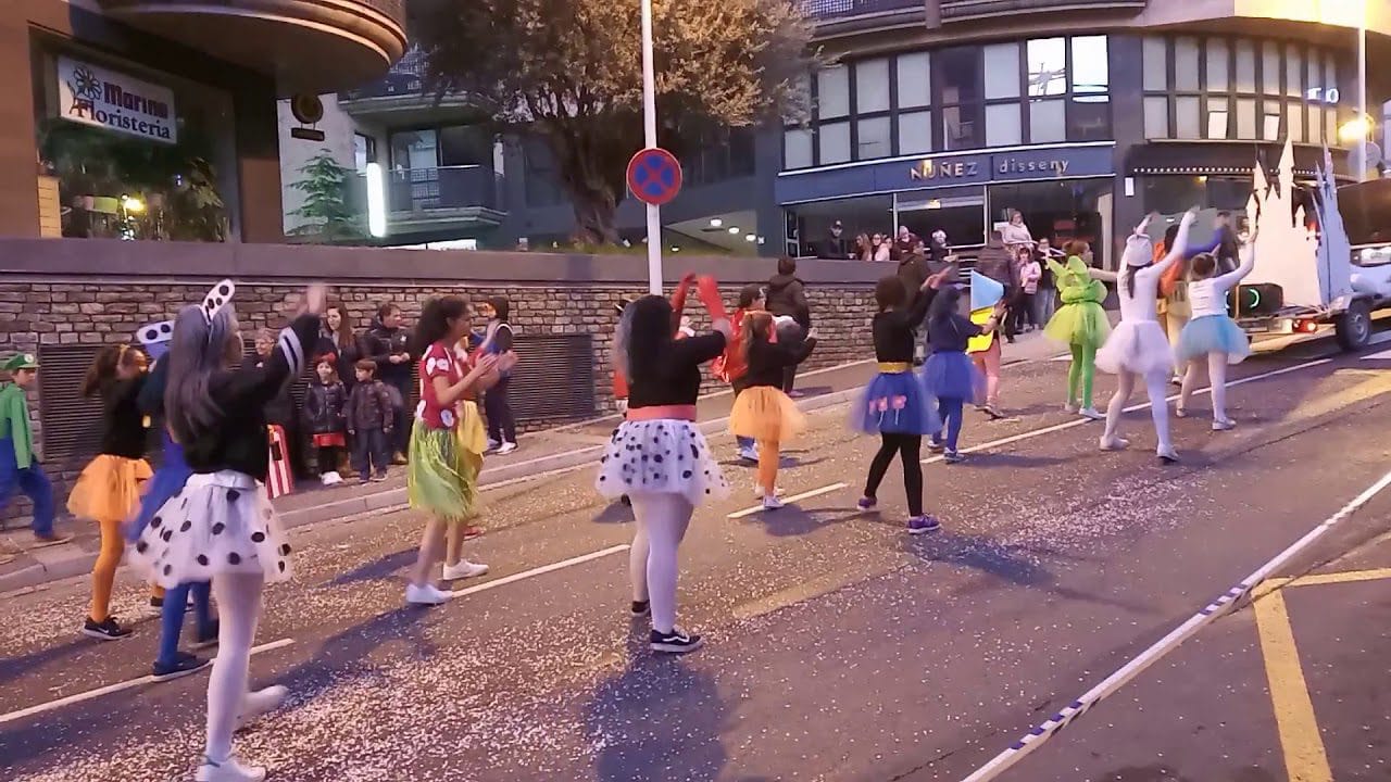 El-Carnaval-de-Andorra-la-Vella-Mascaras-y-Fiesta-en-la-Capital-del-Principado - León Digital El Carnaval de Andorra la Vella: Máscaras y Fiesta en la Capital del Principado